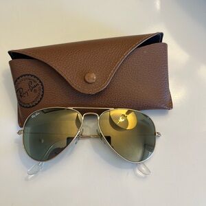 Ray- Ban Aviator & Case